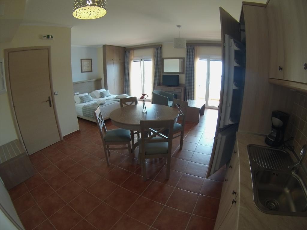Sivota Gold Aparthotel Rum bild